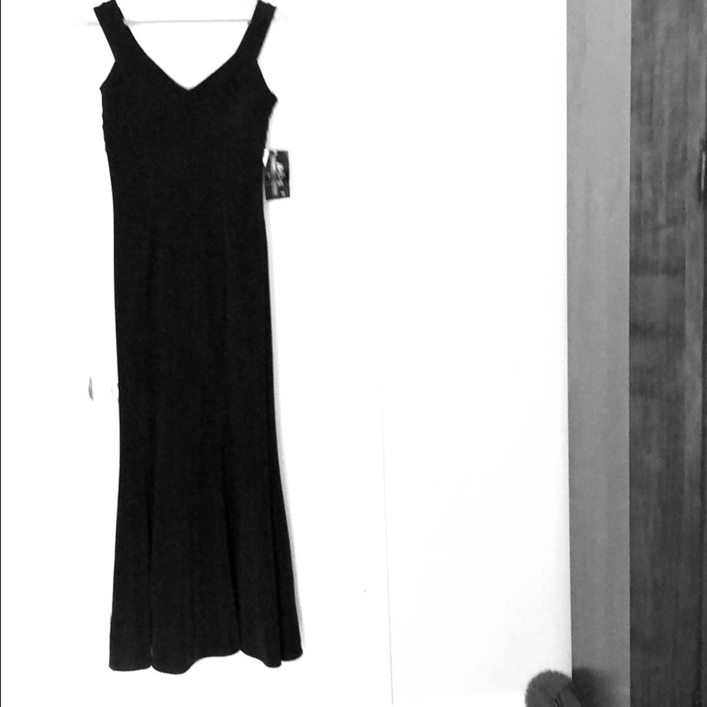Full-length black dress size 10